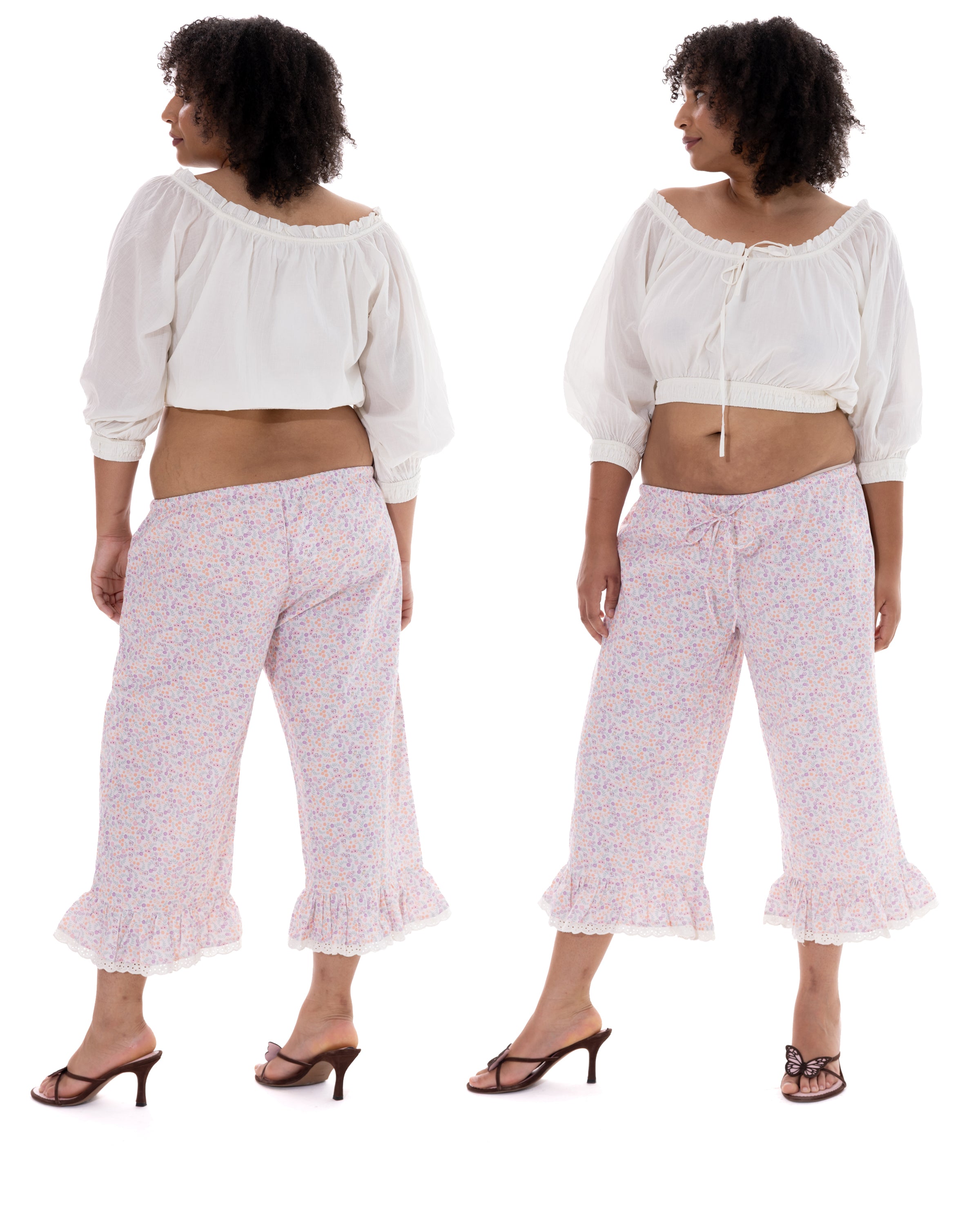 *Marleen is wearing size XL and is 5'5" tall, with a 40" bust, 35.5" waist, and 43.5" hips*