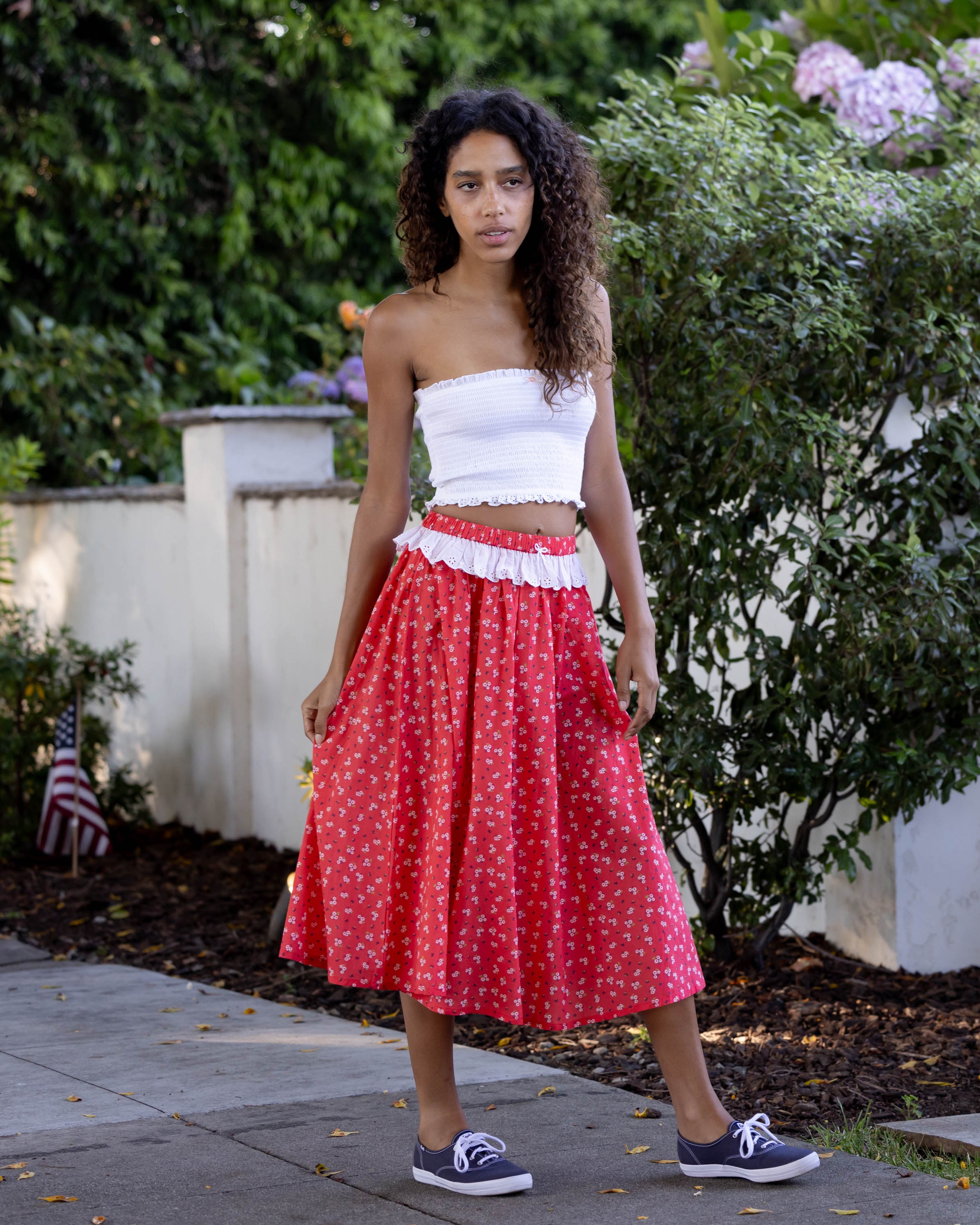 *Madison is wearing size S and is 5'8" tall, with a 32" bust, 24" waist, and 34" hips.*