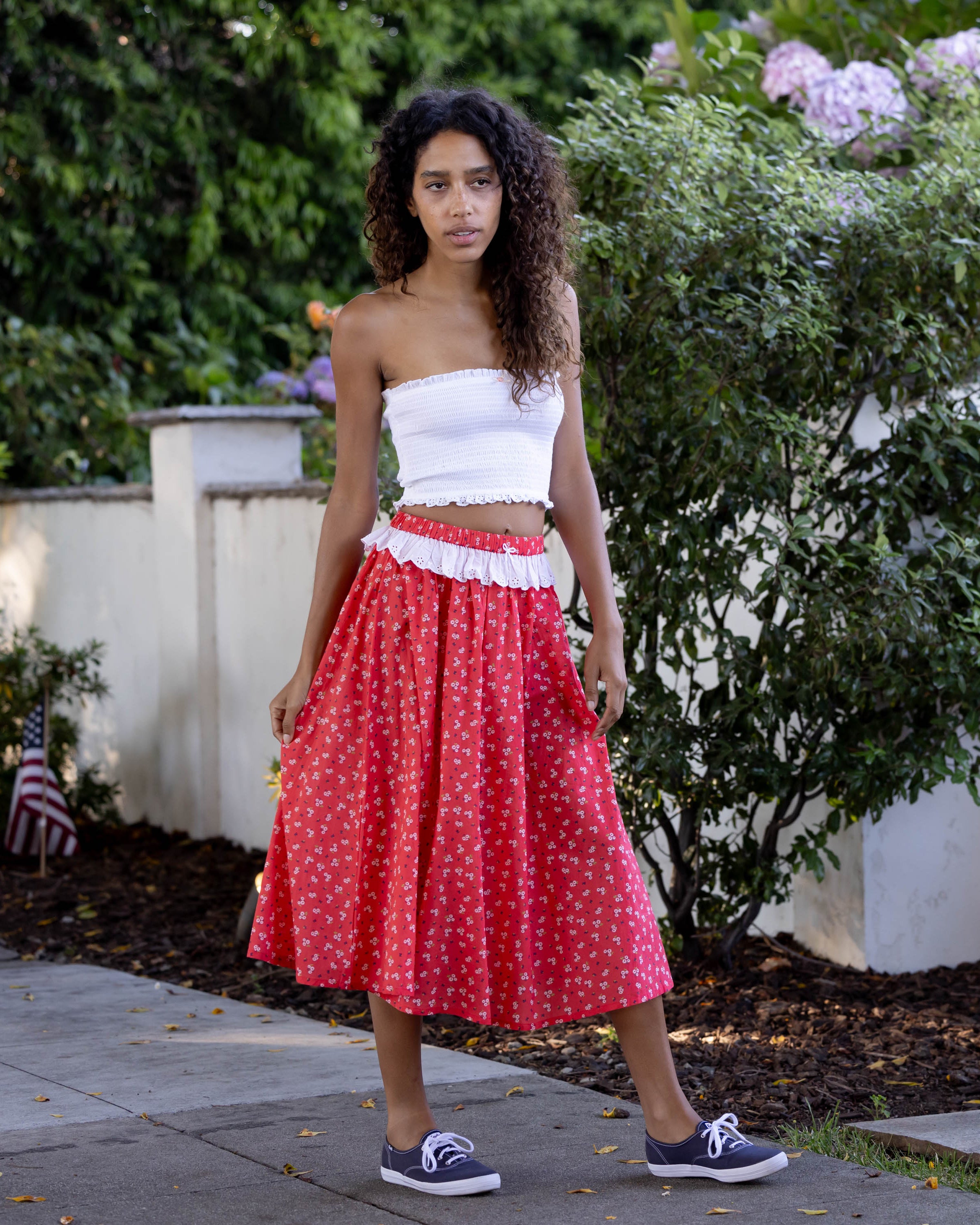 *Madison is wearing size S and is 5'8" tall, with a 32" bust, 24" waist, and 34" hips.*