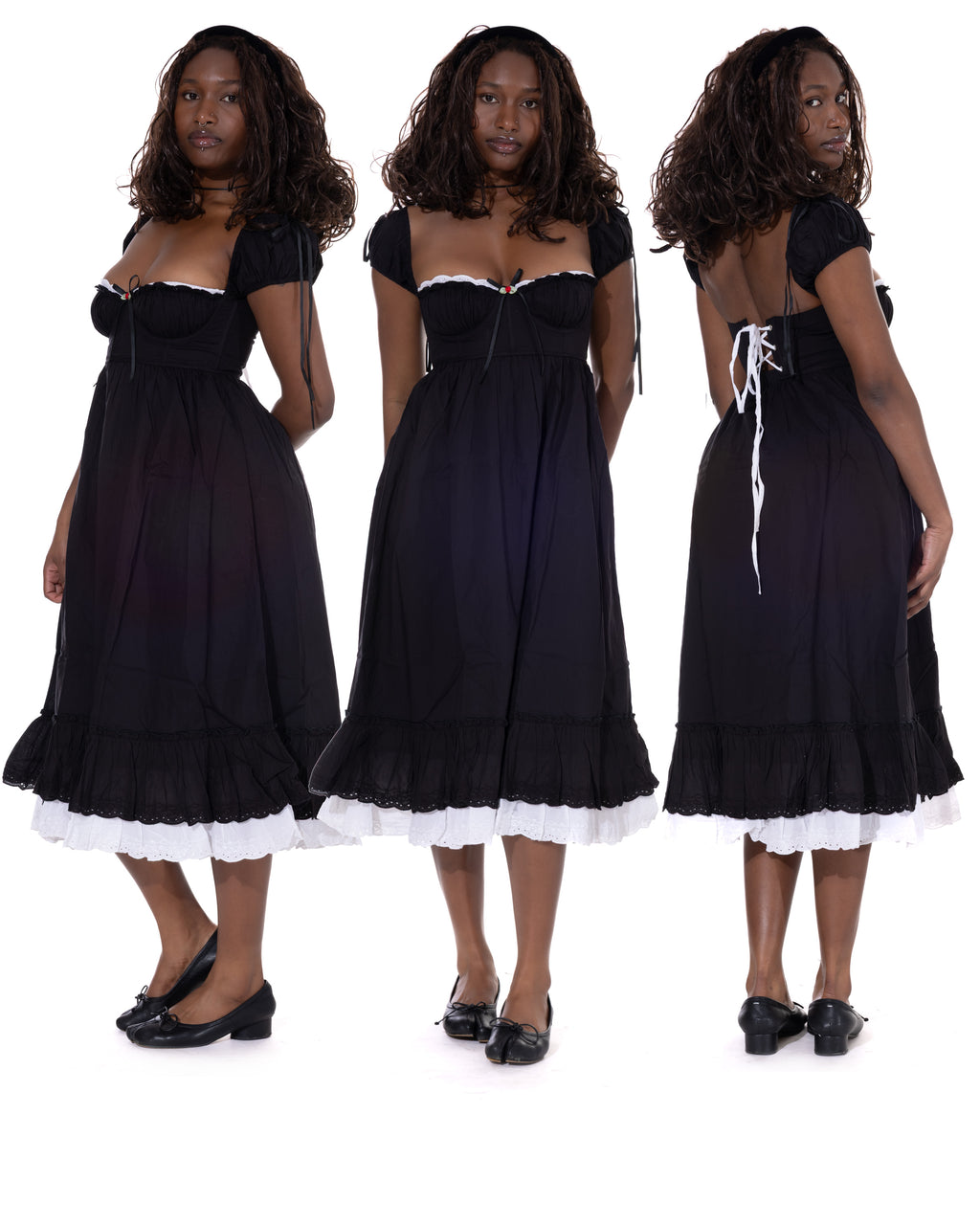 *Kennedy is wearing size M and has a 36.5" bust, 28" waist, 43" hips, and is 5'8" tall.*