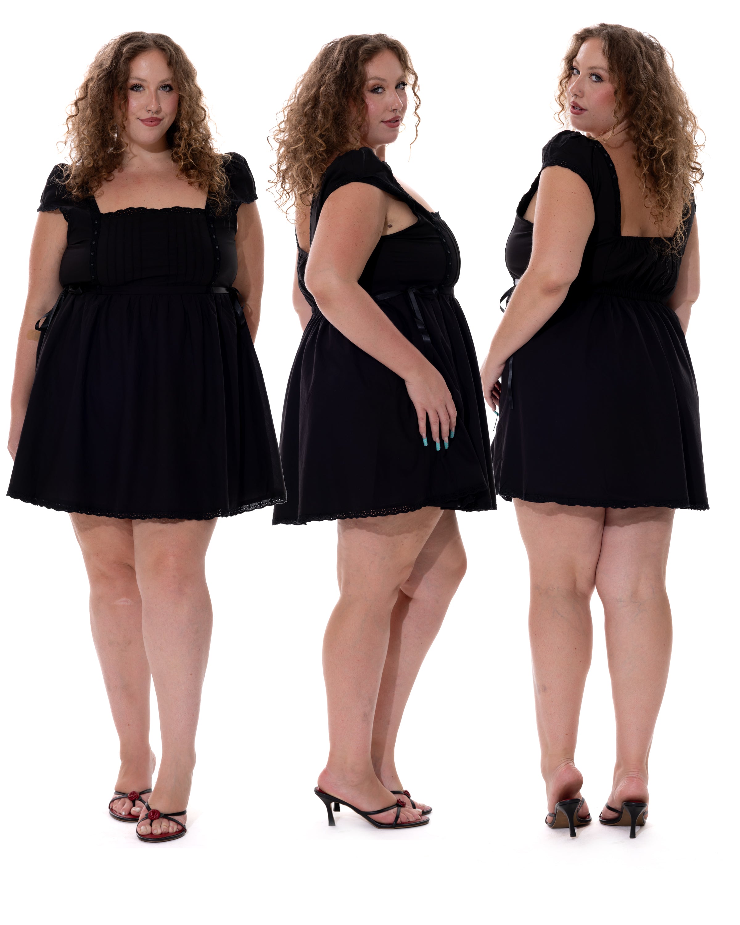 *Adizen is wearing size XXL and is 5'8" tall, with a 45" bust, 39" waist, and 49" hips.*
