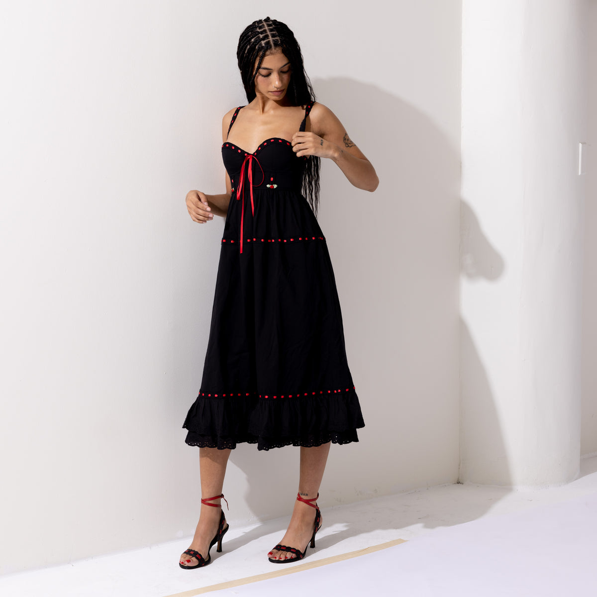 Understated Black Midi Dress – Kittenish